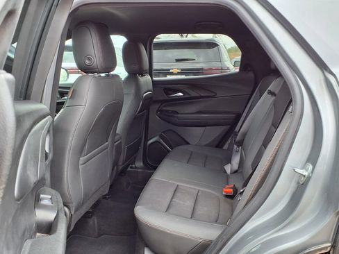 Used 2023 Chevrolet TrailBlazer RS AWD/4WD image 13