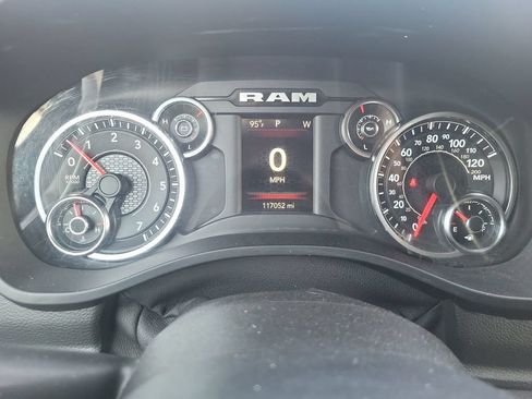 Used 2021 RAM 1500 Big Horn AWD/4WD image 17
