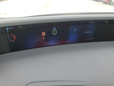 New 2026 Lincoln Nautilus Premier AWD/4WD image 26