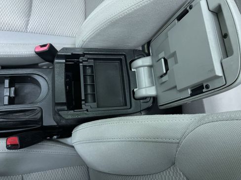 Used 2014 Subaru Forester 2.5i Premium w/ All-Weather Package image 24