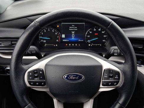 Certified 2023 Ford Explorer XLT w/ Equipment Group 202A image 19
