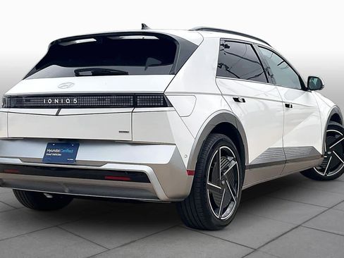 Certified 2025 Hyundai Ioniq 5 Limited AWD/4WD image 12
