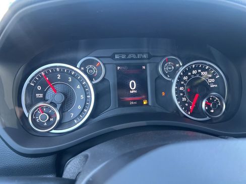 New 2026 RAM 2500 Big Horn AWD/4WD image 23