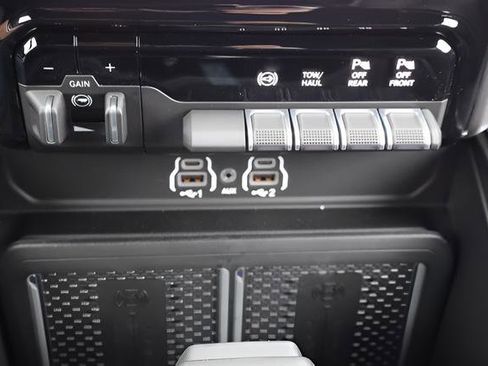 New 2026 RAM 3500 Laramie image 25