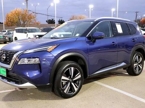 Certified 2023 Nissan Rogue Platinum w/ Platinum Premium Package image 3