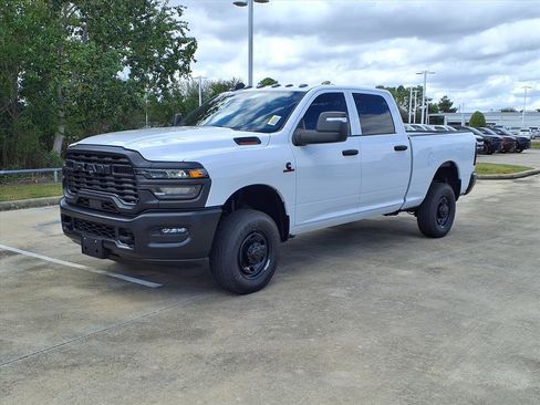 New 2026 RAM 2500 Tradesman AWD/4WD image 3