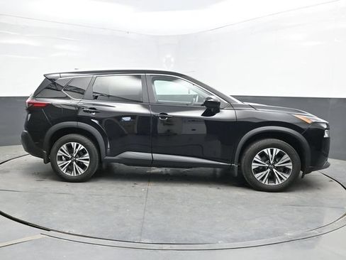 Used 2023 Nissan Rogue SV w/ SV Premium B Package AWD/4WD image 8