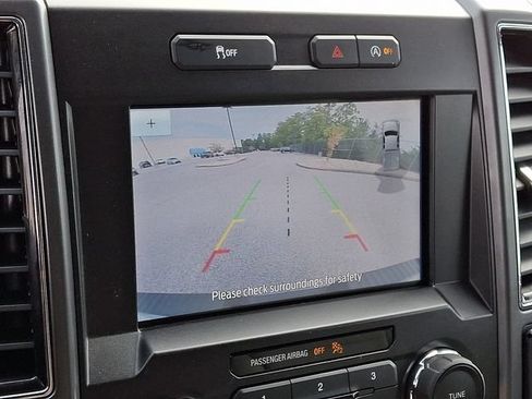 Used 2020 Ford F150 XLT w/ Equipment Group 302A Luxury AWD/4WD image 4