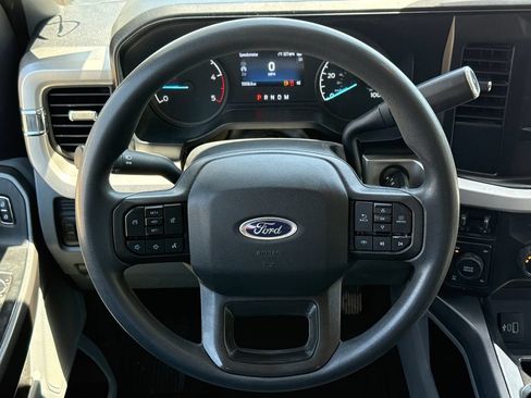 Used 2025 Ford F250 XLT w/ FX4 Off-Road Package AWD/4WD image 13