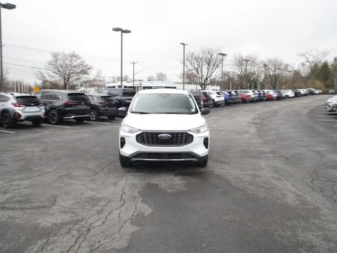 Used 2023 Ford Escape Active w/ Tech Pack #1 image 10