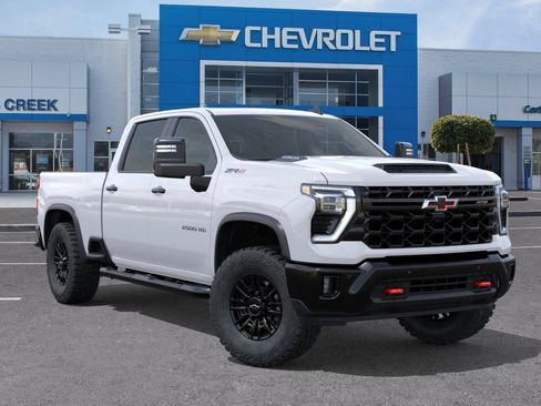 New 2026 Chevrolet Silverado 2500 ZR2 AWD/4WD image 2