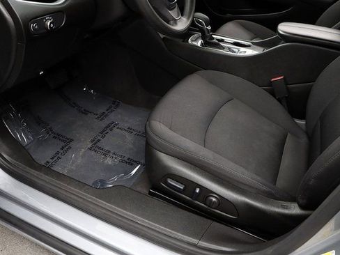 Used 2024 Chevrolet Malibu LT image 23