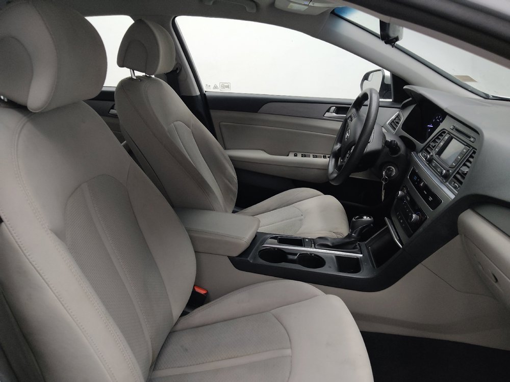 Used 2015 Hyundai Sonata SE w/ Option Group 02 FWD image 21