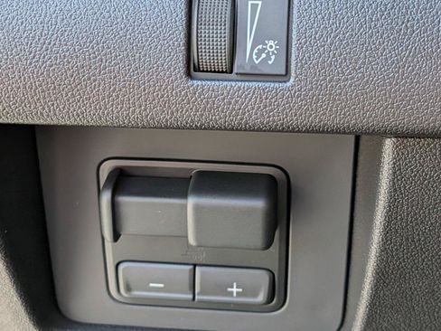 New 2026 GMC Canyon AT4 w/ Technology Plus Package AWD/4WD image 14