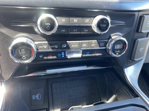 Used 2021 Ford F150 Limited AWD/4WD image 24