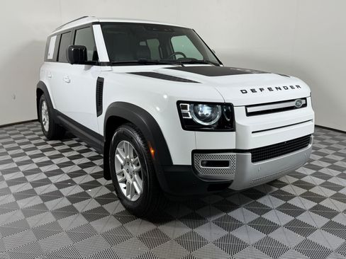 Used 2024 Land Rover Defender 110 S AWD/4WD image 9