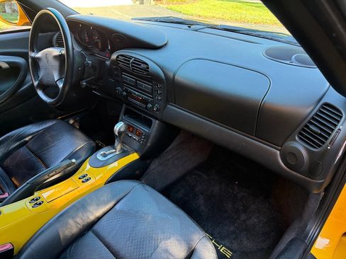 Used 2001 Porsche 911 Cabriolet image 85