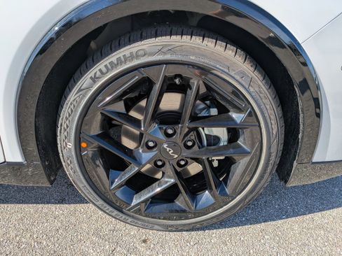 New 2025 Kia K4 GT-Line Turbo image 11