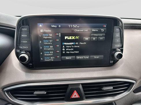 Used 2020 Hyundai Santa Fe Limited AWD/4WD image 23