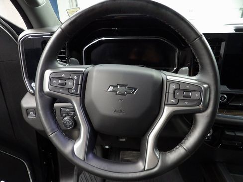 Used 2024 Chevrolet Silverado 1500 RST image 41