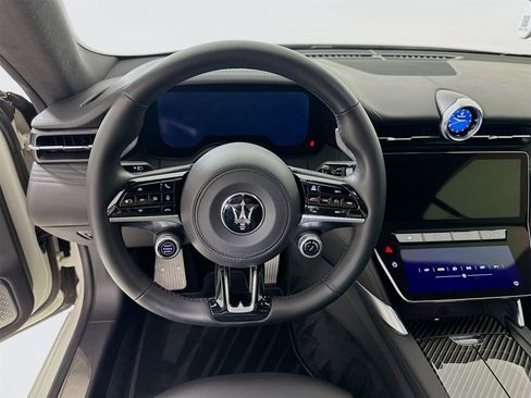 Used 2024 Maserati GranTurismo Modena image 23