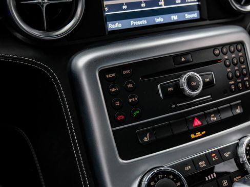 Used 2011 Mercedes-Benz SLS AMG Coupe image 78