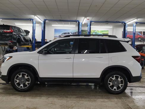 Certified 2023 Honda Passport TrailSport image 30