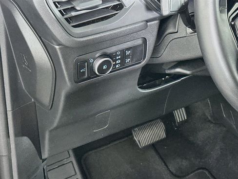 Used 2025 Ford Escape Platinum AWD/4WD image 17