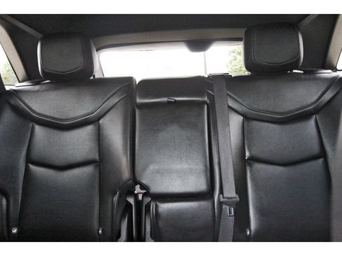 Used 2025 Cadillac XT5 Luxury FWD image 13
