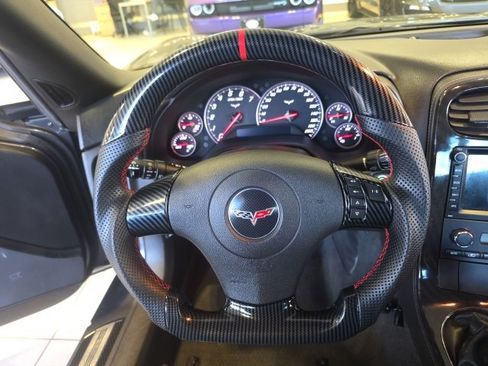 Used 2010 Chevrolet Corvette Base image 15