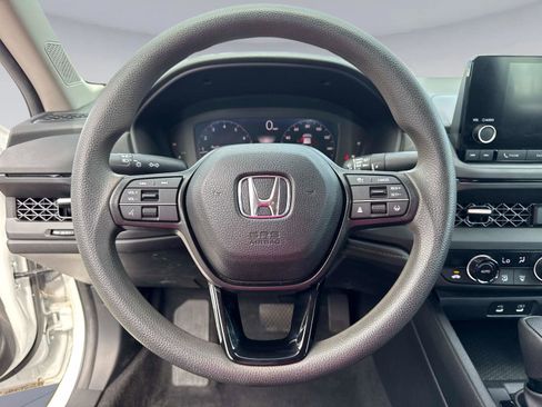 Certified 2023 Honda Accord EX image 26