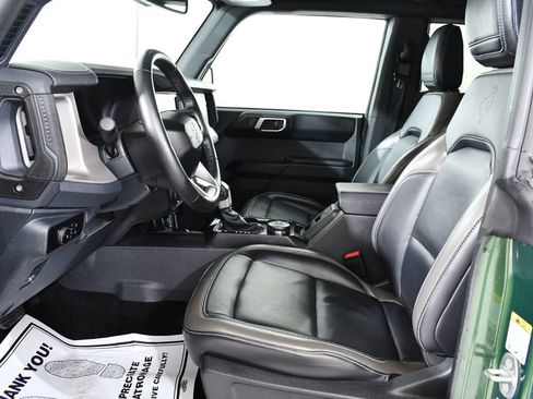 Used 2025 Ford Bronco Outer Banks image 6