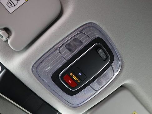 Certified 2025 Hyundai Kona SEL image 27