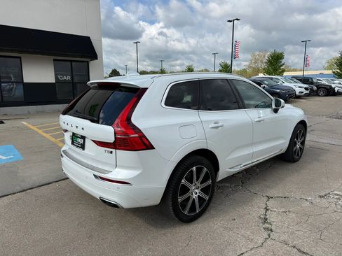 Used 2021 Volvo XC60 T5 Inscription w/ Climate Package AWD/4WD image 16