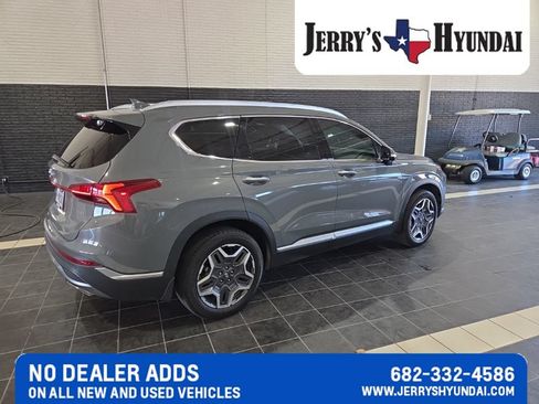 Used 2023 Hyundai Santa Fe Limited FWD image 5