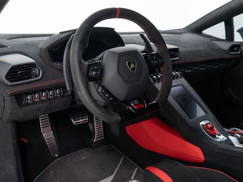 Used 2023 Lamborghini Huracan STO RWD image 15