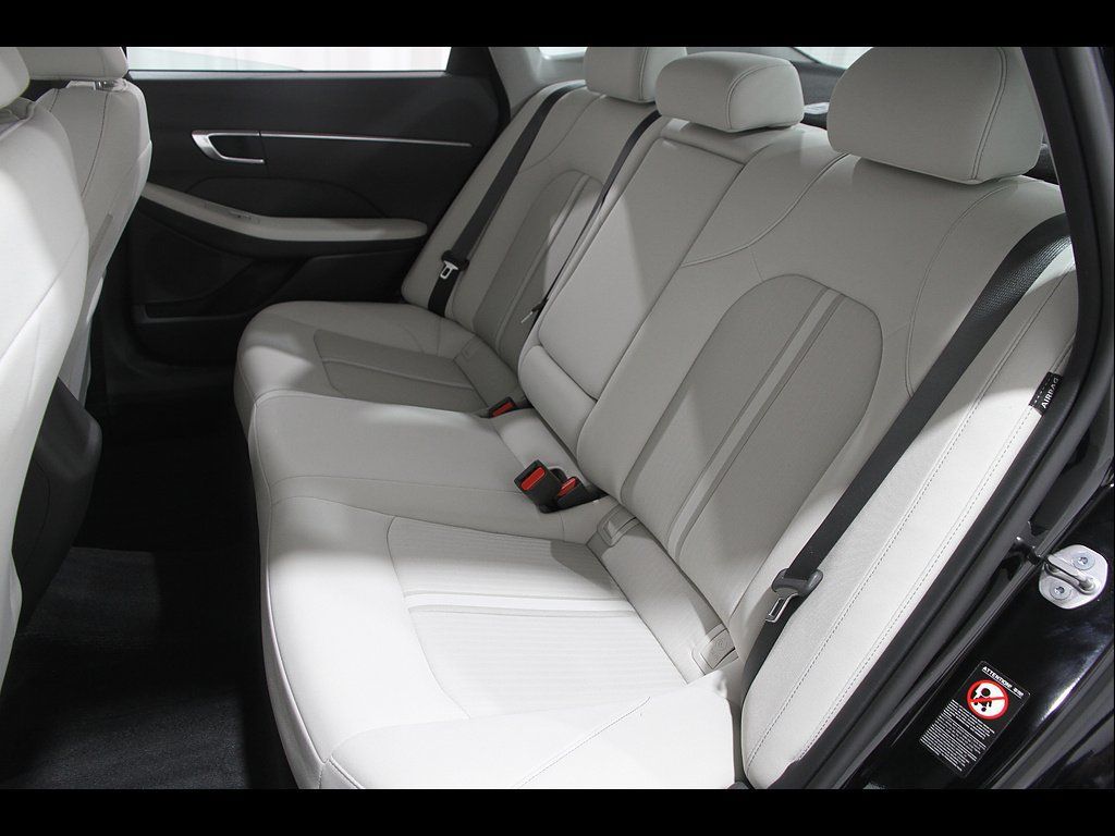 Certified 2023 Hyundai Sonata SEL FWD image 19