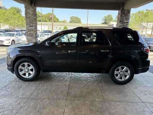 Used 2016 GMC Acadia SLE AWD/4WD image 9