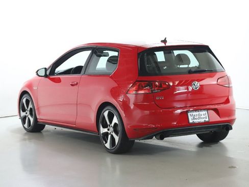 Used 2015 Volkswagen GTI SE image 36