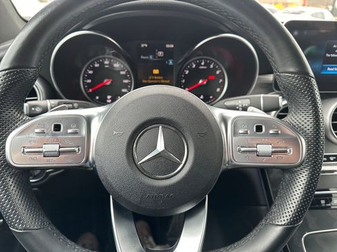 Used 2022 Mercedes-Benz GLC 300 image 21