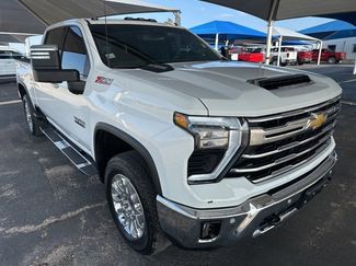 Used 2024 Chevrolet Silverado 2500 LTZ w/ LTZ Texas Edition video 1