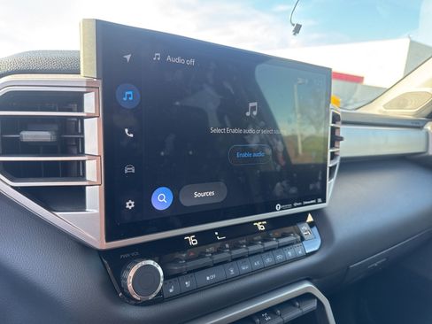 Used 2024 Toyota Tundra Limited image 14