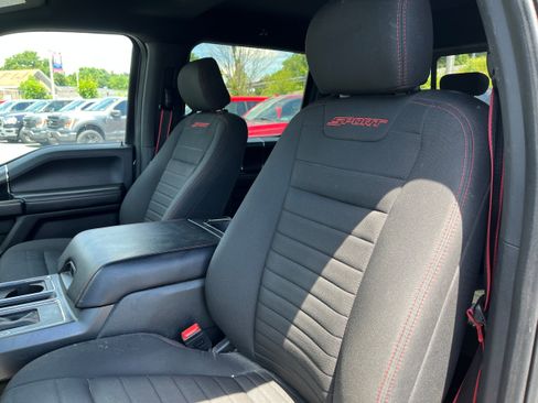 Used 2019 Ford F150 XLT w/ Equipment Group 302A Luxury AWD/4WD image 10