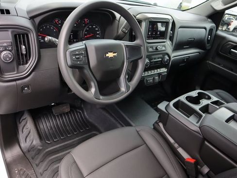 New 2025 Chevrolet Silverado 1500 W/T image 9