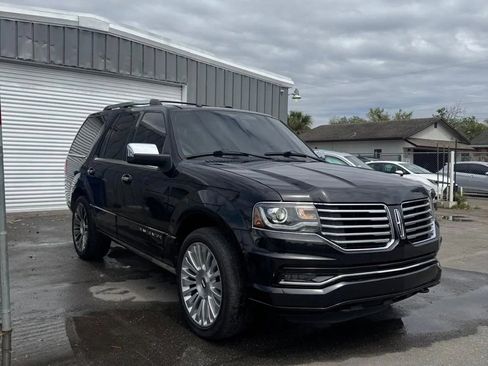 Used 2015 Lincoln Navigator 2WD w/ Equipment Group 101A Reserve image 1
