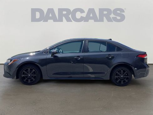 Used 2024 Toyota Corolla LE FWD image 4