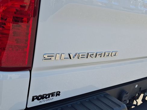Certified 2022 Chevrolet Silverado 1500 LT image 30