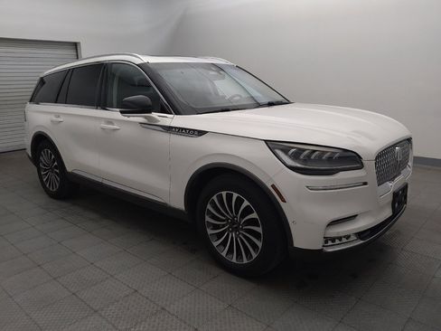 Used 2021 Lincoln Aviator Reserve w/ Equipment Group 201A RWD image 11