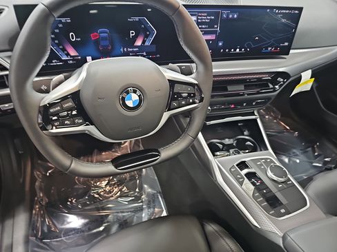 New 2025 BMW 330i xDrive Sedan w/ Convenience Package image 18