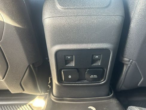 Used 2024 Ford Bronco Big Bend AWD/4WD image 17